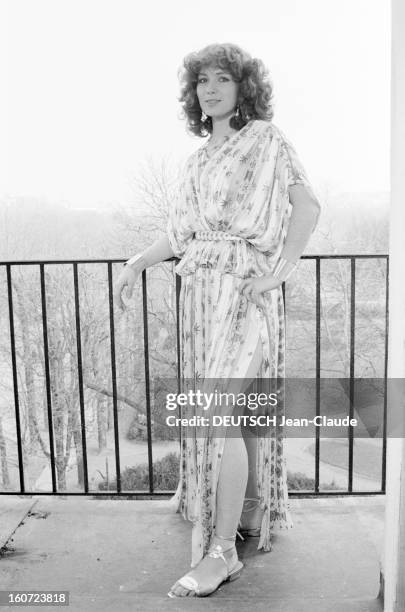 Veronique Genest, Actress. France, février 1981, Close-up avec Véronique GENEST, 22 ans, actrice qui succède à Catherine Hessling et Martine Carole...