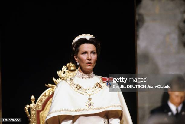 The Coronation Of King Harald V And Queen Sonja Of Norway. Norvège, Cathédrale de Nidaros à Trodheim - Juin 1991-Lors du sacre du Roi HARALD V et de...