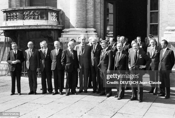 Twentieth Anniversary Of The Treaty Of Rome. A Rome, à l'occasion de la conférence au 'Sommet' pour le 20ème anniversaire de la signature du traité...