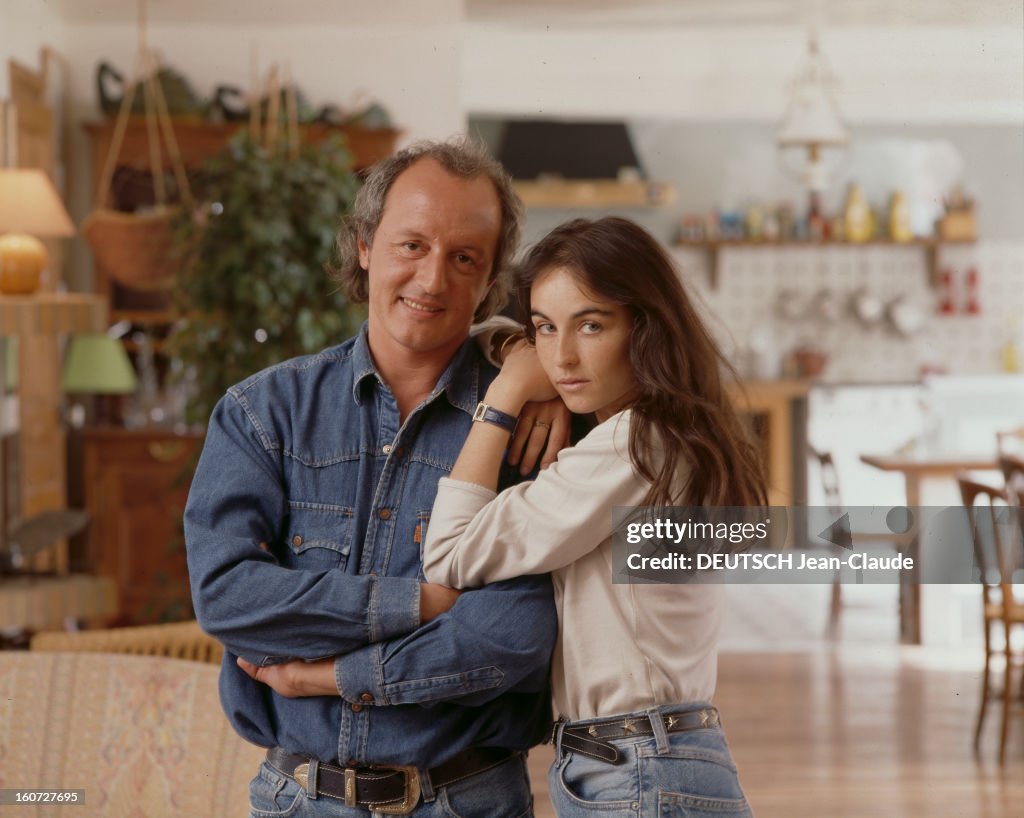 Rendezvous With Didier Barbelivien And His Companion Anais. France, à
