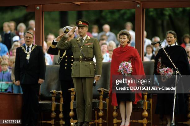 Official Visit Of The King Of Norway Harald V And His Wife Queen Sonja In Hamar. Norvège, Hamar- Juin 1991- Lors de leur visite officielle, le roi...