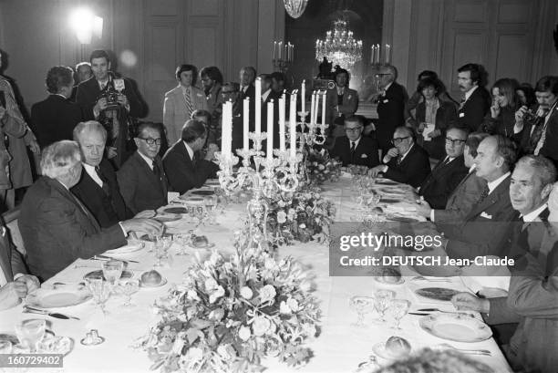 First Summit Of Developed Countries In Rambouillet. Rambouillet - 17 novembre 1975 --- Conférence des Six sur la relance économique. Paru Pm 1383.