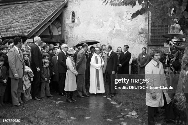 First Summit Of Developed Countries In Rambouillet. Rambouillet - 17 novembre 1975 --- Conférence des Six sur la relance économique. Paru Pm 1383.