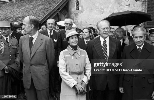 First Summit Of Developed Countries In Rambouillet. Rambouillet - 17 novembre 1975 --- Conférence des Six sur la relance économique. Paru Pm 1383.