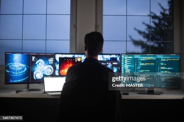it engineer working on computer - cloud laptop stock pictures, royalty-free photos & images