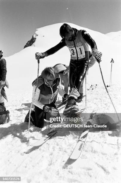 Speed Skiing, Launched Kilometer Zermatt, Switzerland. En Suisse à Zermatt et en Italie à Cervinia, compétition de ski de vitesse au kilomètre lancé...