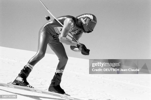 Speed Skiing, Launched Kilometer Zermatt, Switzerland. En Suisse à Zermatt et en Italie à Cervinia, compétition de ski de vitesse au kilomètre lancé...