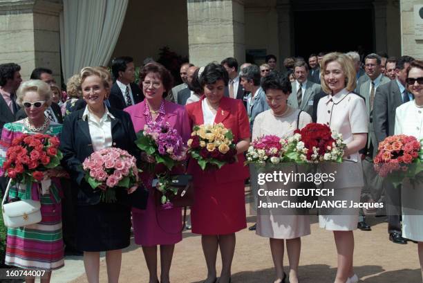 22nd G7 Summit In Lyon. Du 27 au 29 juin 1996, Lyon est le point de mire du monde. Pour la 22ème fois, les sept chefs d'Etat et de Gouvernement des...