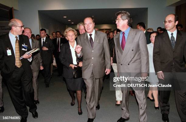 Jacques Chirac Official Travel In Central America. Au Mexique, à Mexico, du 12 au 16 novembre 1998, le président Jacques CHIRAC lors d'une visite...