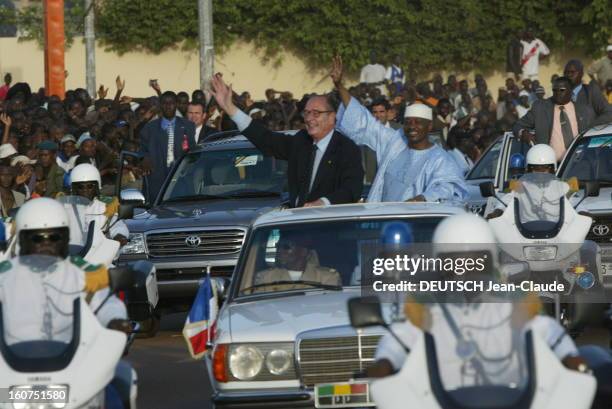 Official Visit Of Jacques Chirac In Mali. Bamako - Mali - 24 octobre 2003 --- Visite de quatre jours du président Chirac au Mali et au Niger pour...