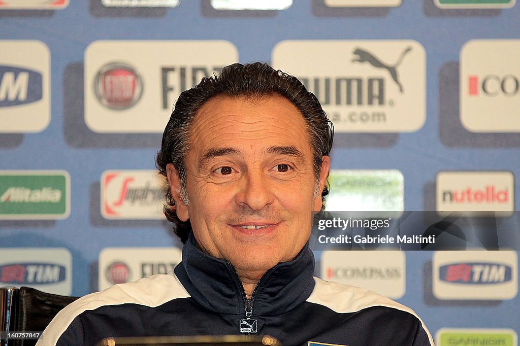 Italy Training Session & Press Conference