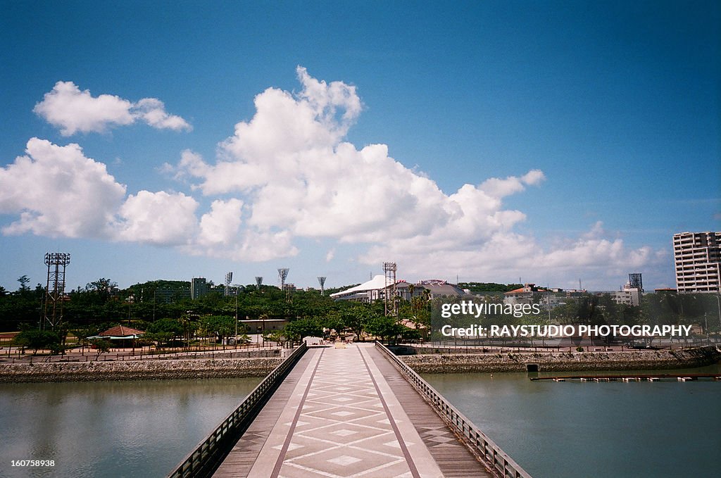 Sunny Day | Naha, Okinawa