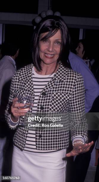 Janet Charlton attends Women's Wear Daily All White Gala on March 20, 2002 at Hancock Park in Los Angeles, California.