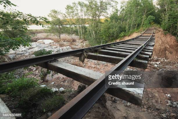 ferrocarril lavado - northern rail fotografías e imágenes de stock