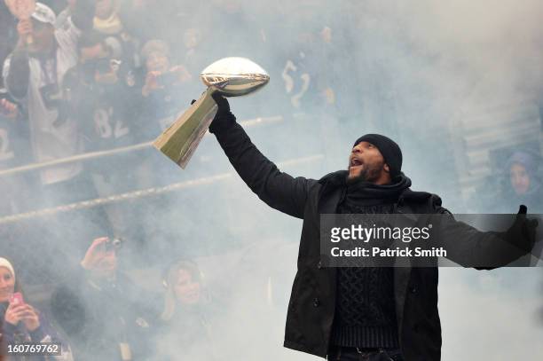 Linebacker Ray Lewis of the Baltimore Ravens celebrates with The Vince Lombardi Trophy as he and teammates celebrate during their Super Bowl XLVII...