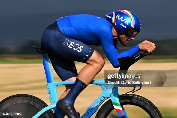 Filippo Ganna of Italy sprints during the Men Elite Individual Time Trial a 47.8km race from Stirling to Stirling at the 96th UCI Cycling World...