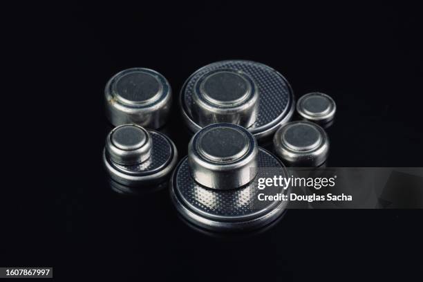 Stacked Button Cell 276 Button Cell Battery Stock Photos, High-Res Pictures, and Images ...