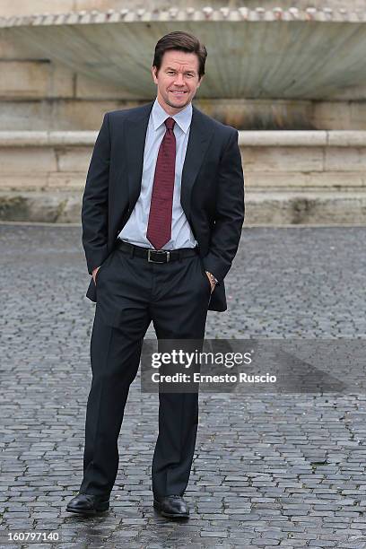 Actor Mark Wahlberg attends the 'Broken City' photocall at Piazza Del Popolo on February 6, 2013 in Rome, Italy.