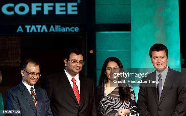 Harish Bhatt Managing Director Tata Global Beverages, Cyrus Mistry Chairman Tata Sons, Avani Saglani Davda CEO Tata Starbucks Limited and John Culver...