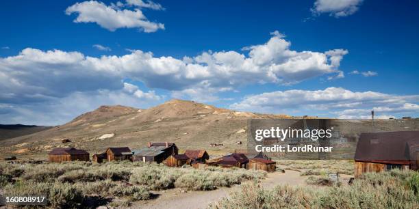 bodie - geisterstadt stock-fotos und bilder