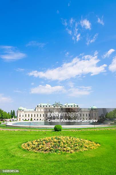 belvedere palace in vienna, austria - vienna stock pictures, royalty-free photos & images