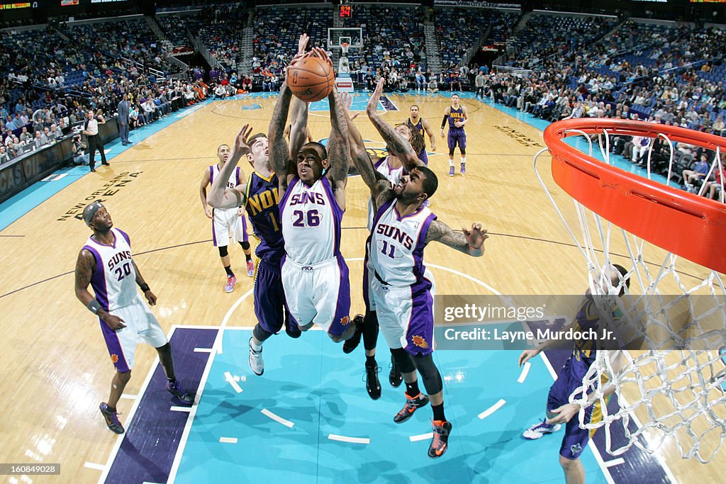 Phoenix Suns v New Orleans Hornets