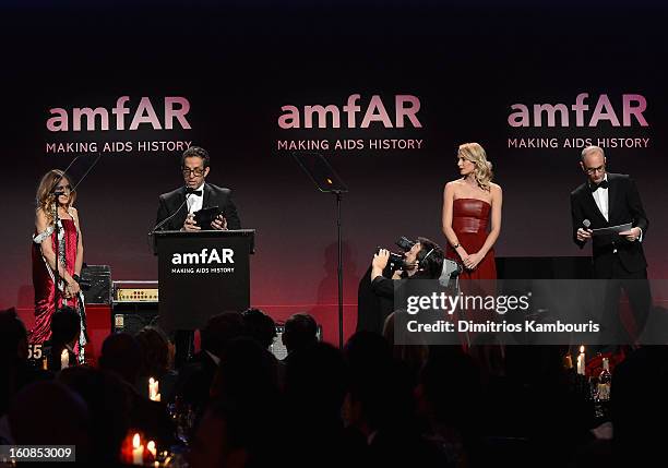Sarah Jessica Parker speaks onstage at the amfAR New York Gala to kick off Fall 2013 Fashion Week at Cipriani Wall Street on February 6, 2013 in New...