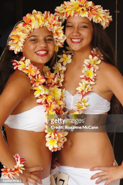 Heiva I Maui contestants and award-winning sisters Kauluwehiokekai Oliver and Kawahineha'aheo Oliver of the Kauai Polynesian Revue group Urahutia...