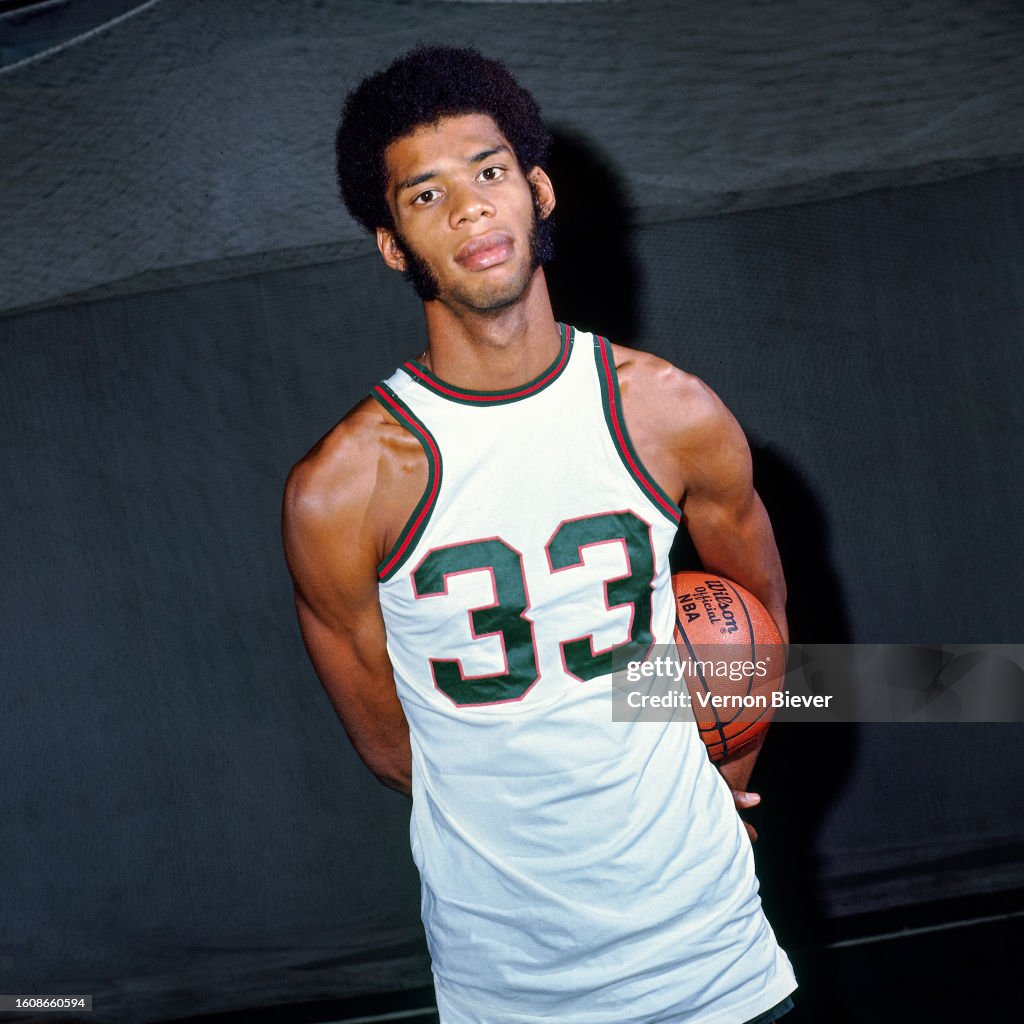 Kareem Abdul Jabbar Of The Milwaukee Bucks Poses For A Portrait News kareem-abdul-jabbar-of-the-milwaukee-bucks-poses-for-a-portrait-news