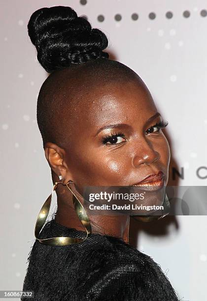 Singer V. Bozeman attends the 4th Annual ESSENCE Black Women In Music honoring Lianne La Havas and Solange Knowles at Greystone Manor Supperclub on...