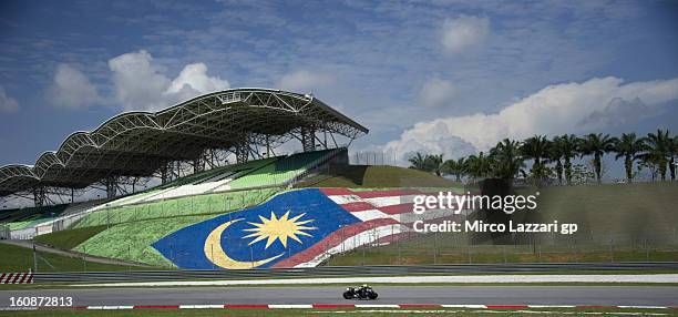 Alvaro Bautista of Spain and Go&Fun Honda Gresini rounds the bend during the MotoGP Tests in Sepang - Day Five at Sepang Circuit on February 7, 2013...