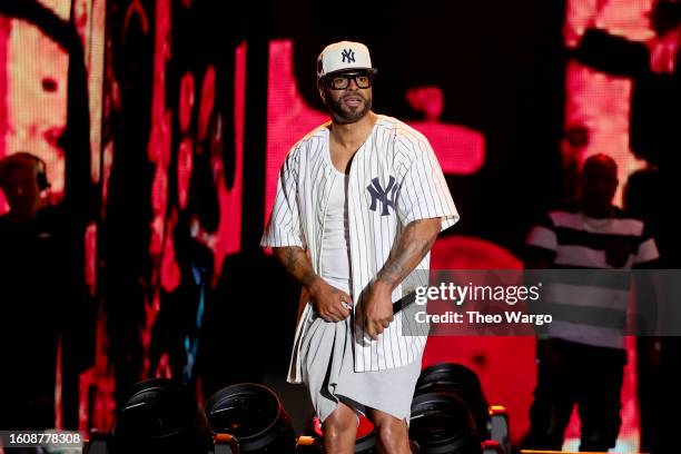 Method Man Rapper Shows 3,391 Method Man Photos Stock Photos, High-Res Pictures, and Images ...