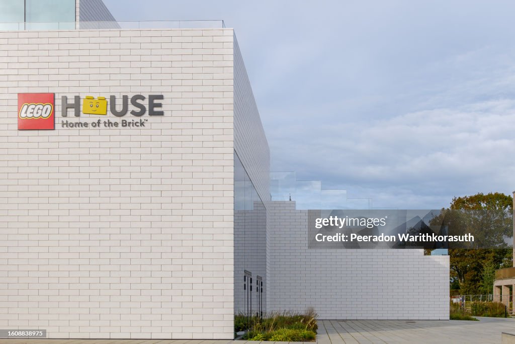 Outdoor exterior view at the entrance of LEGO HOUSE.