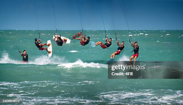 kitesurfer rücken roll/loop sequence - kite surf stock-fotos und bilder