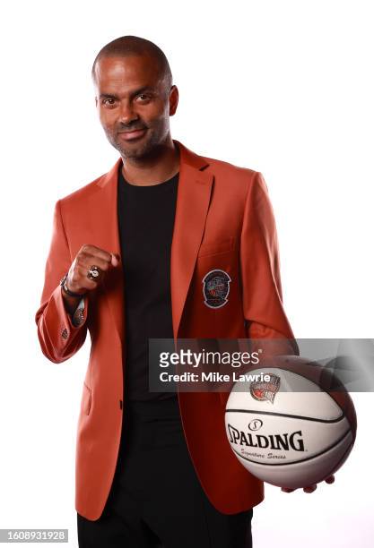 Inductee Tony Parker poses during the 2023 Naismith Hall of Fame Awards Gala at Mohegan Sun on August 11, 2023 in Uncasville, Connecticut.
