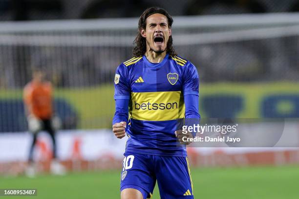 Edinson Cavani of Boca Juniors celebrates after scoring the team's second goal during a match between Boca Juniors and Platense as part of Group B of...