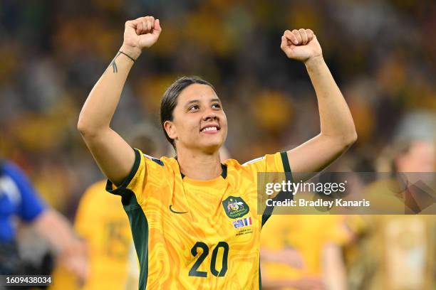 Sam Kerr of Australia celebrates her team's victory through the penalty shoot out during the FIFA Women's World Cup Australia & New Zealand 2023...