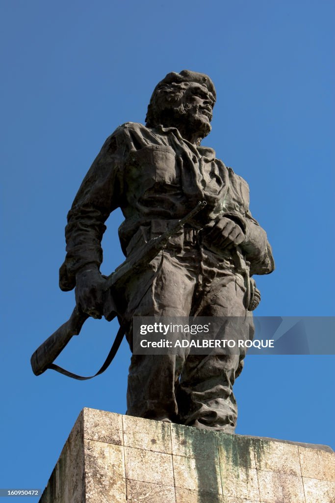 CUBA-THEME-LANDMARK-LENIN