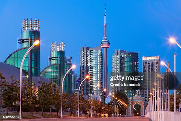 toronto, canada - toronto night stock pictures, royalty-free photos & images
