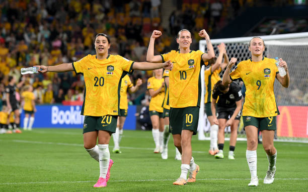 England vs. Australia Prediction, Odds, Betting Lines - August 16