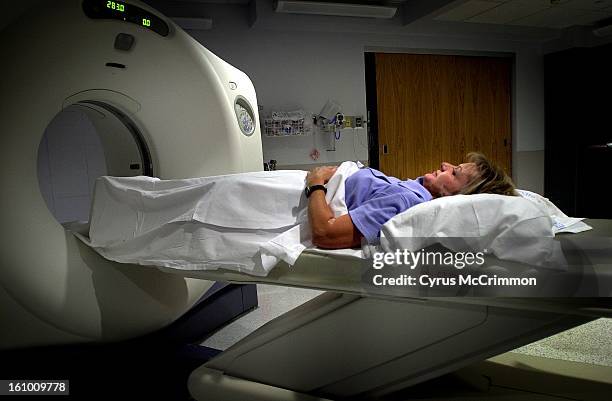 Sue Rapp Chemotherapy Center Photos and Premium High Res Pictures - Getty Images