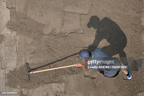154 Long Jump Sand Pit Stock Photos, High-Res Pictures, and Images ...