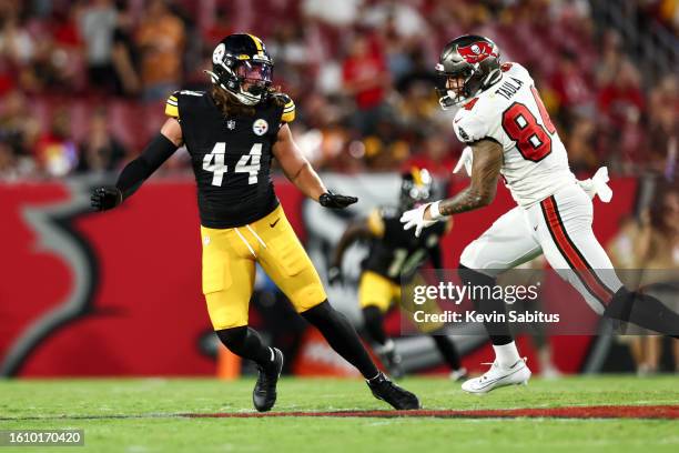 Tanner Muse of the Pittsburgh Steelers runs downfield during an NFL preseason football game against the Tampa Bay Buccaneers at Raymond James Stadium...