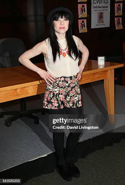 Recording artist Carly Rae Jepsen attends the "Seventeen" Magazine March Cover Girl In-Store signing at Barnes & Noble bookstore at The Grove on...