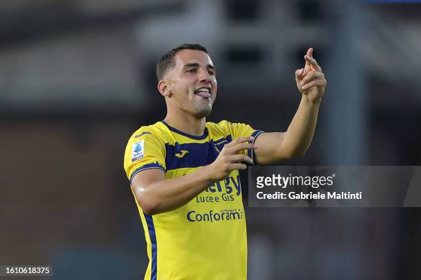 Federico Bonazzoli of Hellas Verona FC celebrates after scoring a goal during the Serie A TIM match between Empoli FC and Hellas Verona FC at Stadio...