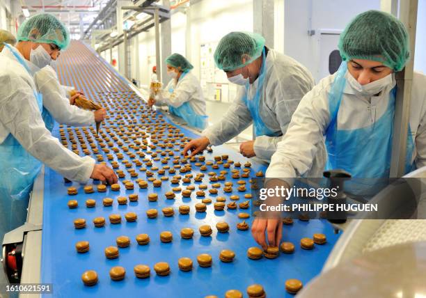 Macaron Factory French Macarons Photos and Premium High Res Pictures - Getty Images