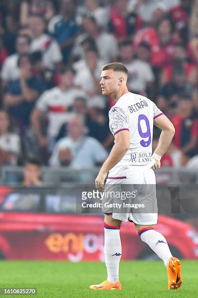 Lucas Beltran of Fiorentina looks on during the Serie A TIM match between Genoa CFC and ACF Fiorentina at Stadio Luigi Ferraris on August 19, 2023 in...