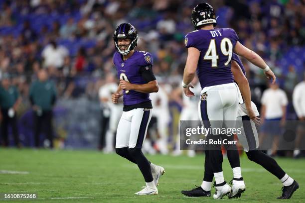 Place kicker Justin Tucker of the Baltimore Ravens celebrates after making a second half field goal against the Philadelphia Eagles during a...