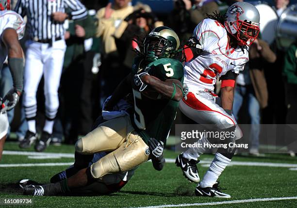 Sp16fbcCSUNM-- CSU RB Gartrell Johnson scores the touchdown in the 2nd quarter of the game against New Mexico at Hughes Stadium on Saturday. Johnson...