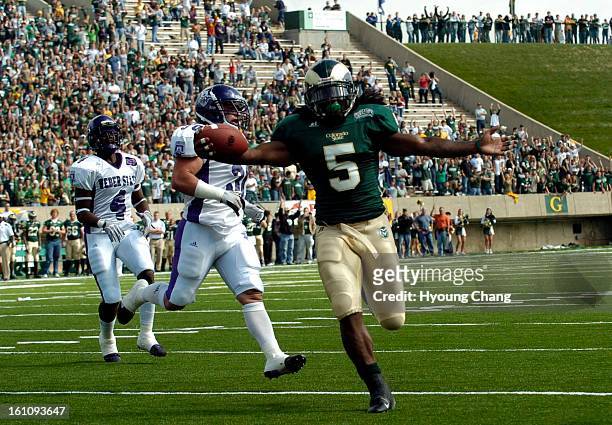 Ft. Collins, CO___9_2_2006__ CSU RB Gartrell Johnson III scores his first touchdown of the season in the 2nd quarter of the game against Weber State...